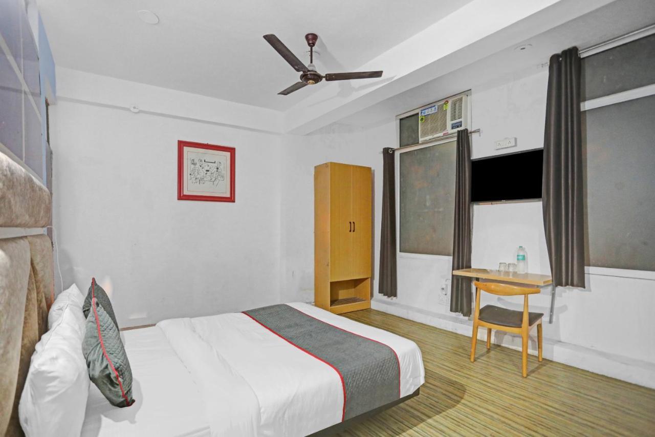 Collection O Jps Near Pvr Vikaspuri Delhi Hotel Exterior foto